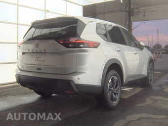 2025 Nissan Rogue SV - miniatura 4