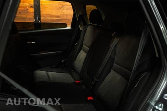 2025 Nissan Rogue SV - miniatura 11