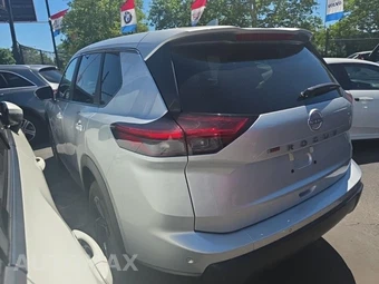 2025 Nissan Rogue SV - miniatura 6