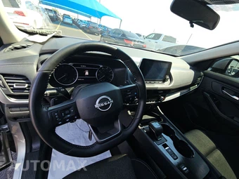 2025 Nissan Rogue SV - miniatura 11