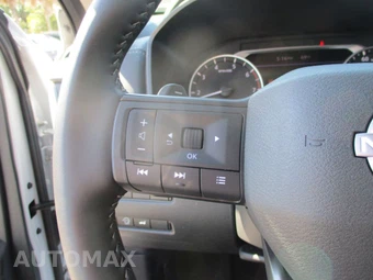 2025 Nissan Rogue SV - miniatura 21