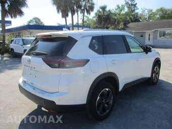 2025 Nissan Rogue SV - miniatura 6