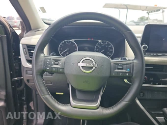 2025 Nissan Rogue SV – miniatura 10