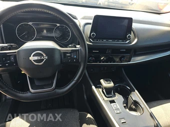 2025 Nissan Rogue SV – miniatura 11
