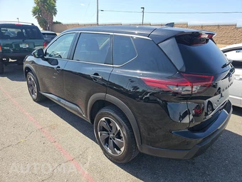 2025 Nissan Rogue SV – miniatura 6