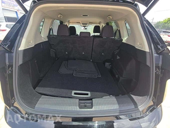 2025 Nissan Rogue SV - miniatura 11
