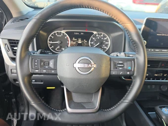 2025 Nissan Rogue SV - miniatura 10