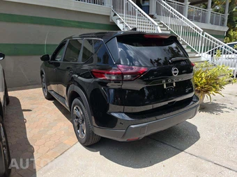 2025 Nissan Rogue SV - miniatura 2