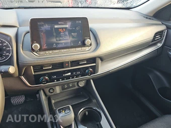 2025 Nissan Rogue SV - miniatura 11