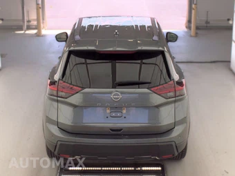 2025 Nissan Rogue SV - miniatura 5
