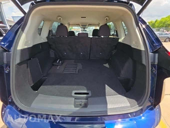 2025 Nissan Rogue SV – miniatura 14