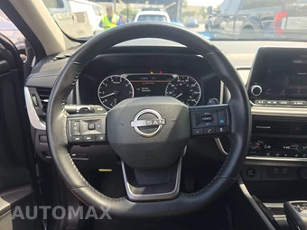 2025 Nissan Rogue SV - miniatura 10