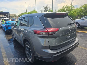 2025 Nissan Rogue SV - miniatura 6