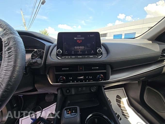 2025 Nissan Rogue SV - miniatura 7