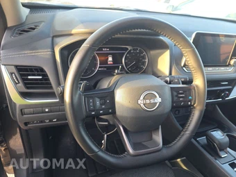 2025 Nissan Rogue SV - miniatura 10