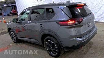 2025 Nissan Rogue SV – miniatura 6