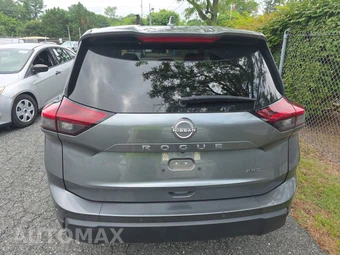 2025 Nissan Rogue SV - miniatura 5