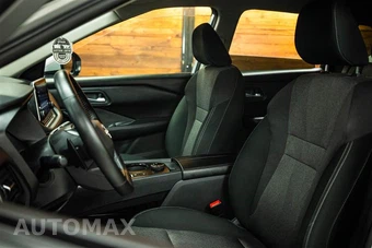 2025 Nissan Rogue SV - miniatura 10