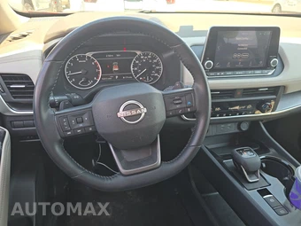 2025 Nissan Rogue SV - miniatura 10