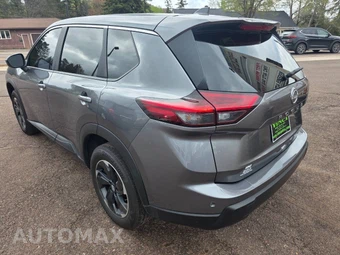 2025 Nissan Rogue SV - miniatura 8