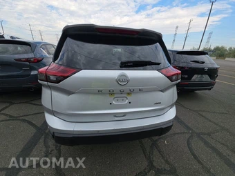 2025 Nissan Rogue SV - miniatura 5
