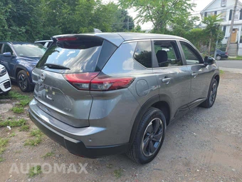 2025 Nissan Rogue SV - miniatura 3