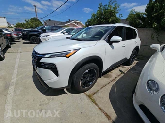 2025 Nissan Rogue SV