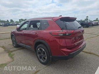2025 Nissan Rogue SV Moonroof - miniatura 2