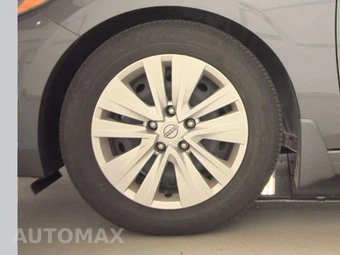 2025 Nissan Sentra S – miniatura 9
