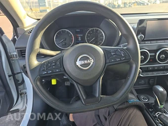 2025 Nissan Sentra S – miniatura 10