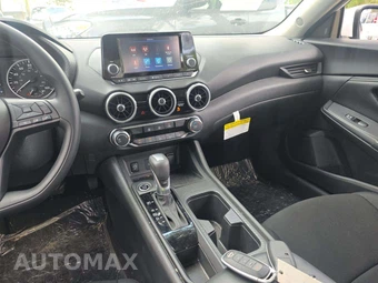 2025 Nissan Sentra S – miniatura 10