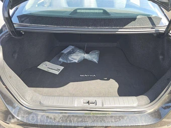 2025 Nissan Sentra S – miniatura 11