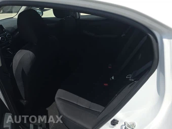 2025 Nissan Sentra S - miniatura 13
