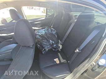 2025 Nissan Sentra S – miniatura 13