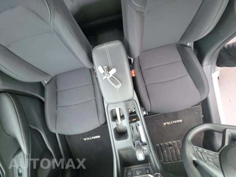 2025 Nissan Sentra S – miniatura 8