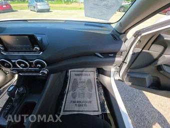 2025 Nissan Sentra S – miniatura 16