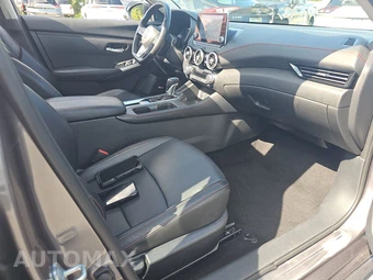 2025 Nissan Sentra SR - miniatura 8