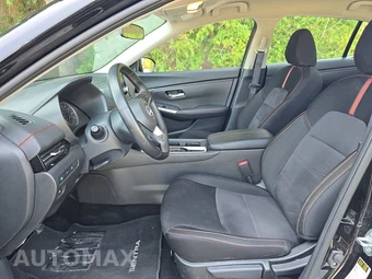 2025 Nissan Sentra SR - miniatura 7