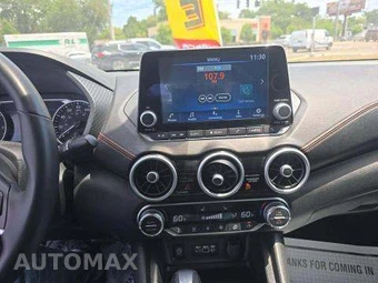 2025 Nissan Sentra SR – miniatura 10