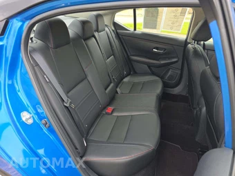 2025 Nissan Sentra SR – miniatura 13