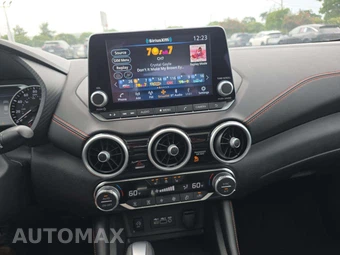2025 Nissan Sentra SR – miniatura 7
