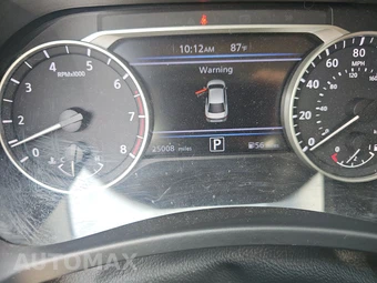 2025 Nissan Sentra SR – miniatura 12