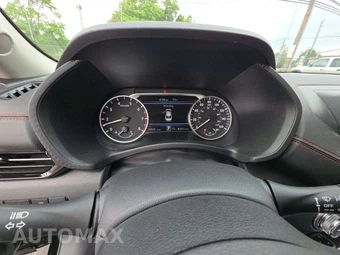 2025 Nissan Sentra SR – miniatura 9