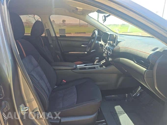 2025 Nissan Sentra SR – miniatura 18