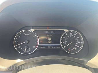 2025 Nissan Sentra SR – miniatura 9