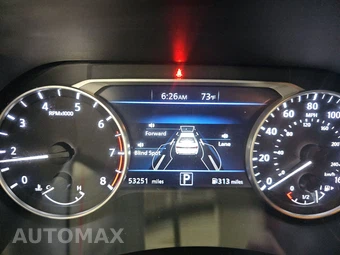 2025 Nissan Sentra SR - miniatura 12