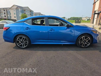 2025 Nissan Sentra SR – miniatura 4