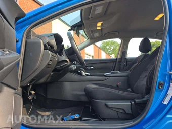 2025 Nissan Sentra SR – miniatura 6