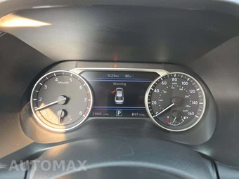 2025 Nissan Sentra SR – miniatura 9
