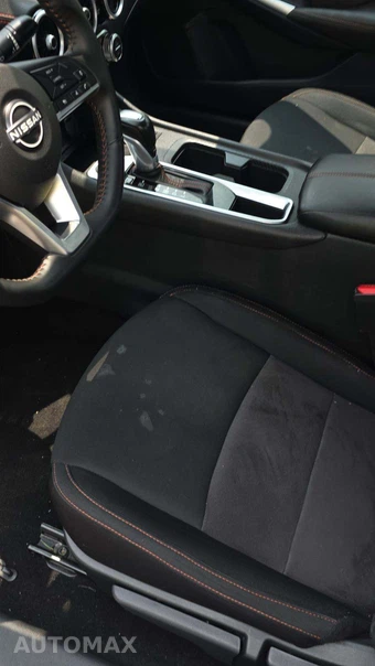 2025 Nissan Sentra SR – miniatura 18